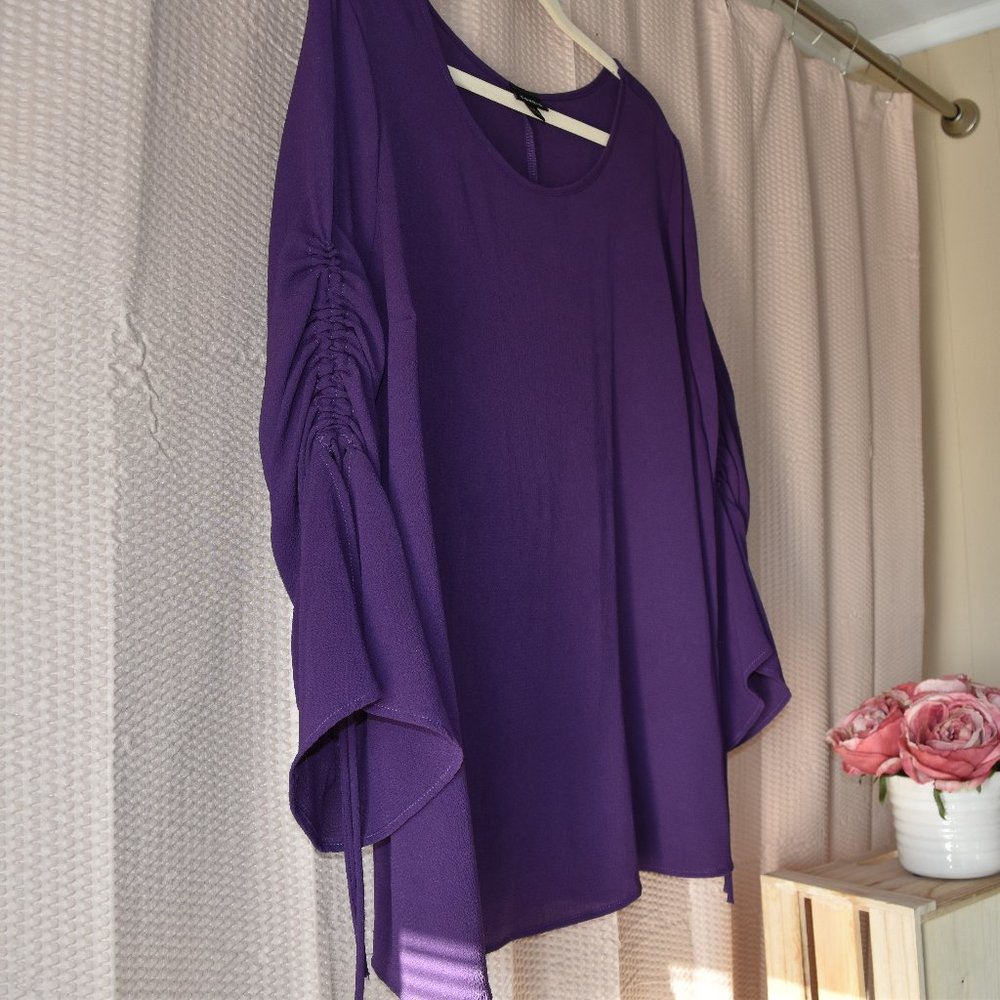 🧦 USED Torrid Plum Ruched Sleeve Blouse 01 - Picture 2 of 9